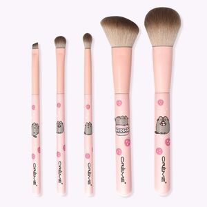NEW~ The Crème Shop x Pusheen Pink Pretty Finish 5-Piece Makeup Brush Set